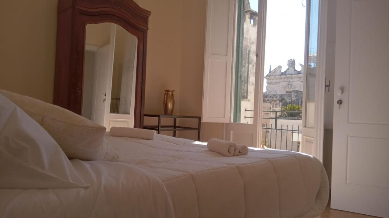 B&B I Sei Volti Lecce Bagian luar foto