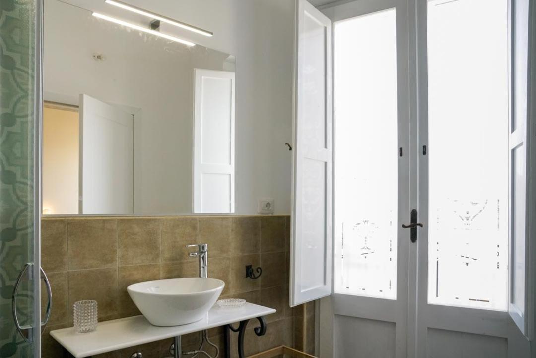 B&B I Sei Volti Lecce Bagian luar foto